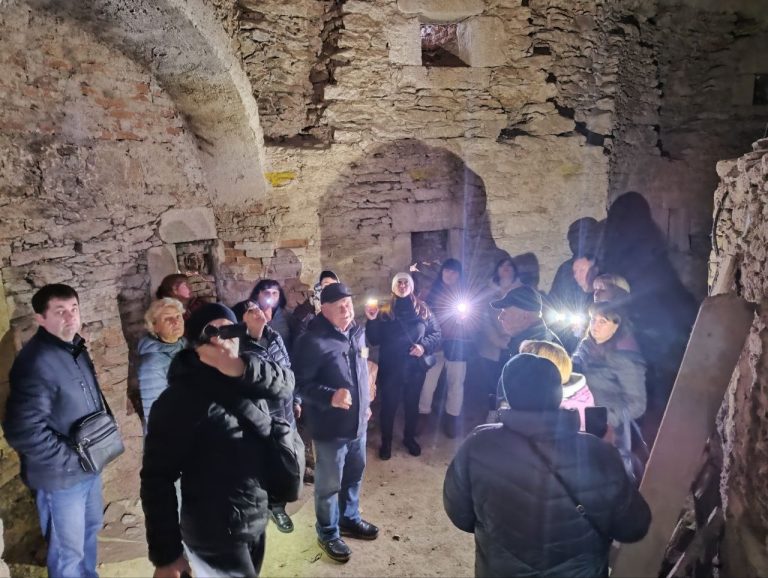 photo_2025-11-11_16-32-20